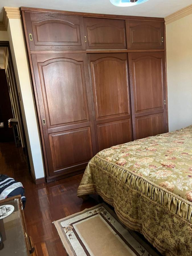 Habitaciones Privadas Novillo โกชาบัมบา ภายนอก รูปภาพ
